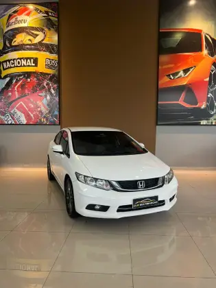 HONDA CIVIC 2.0 LXR 16V FLEX 4P AUTOMÁTICO HONDA CIVIC 2.0 LXR 16V FLEX 4P AUTOMÁTICO