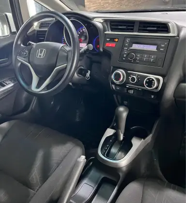 HONDA FIT 1.5 LX 16V FLEX 4P AUTOMÁTICO