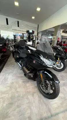 HONDA-GL 1800 GOLD WING TOUR-2023
