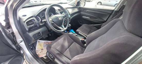 HONDA-CITY-1.5 LX 16V FLEX 4P AUTOMÁTICO HONDA-CITY-2012