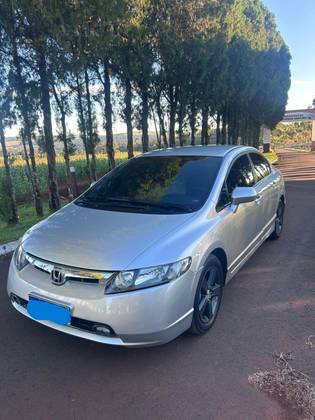 HONDA CIVIC 1.8 LXS 16V FLEX 4P AUTOMÁTICO