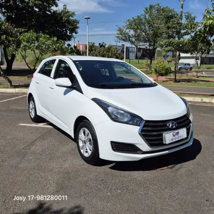 HYUNDAI HB20 1.0 COMFORT PLUS 12V FLEX 4P MANUAL HYUNDAI HB20 1.0 COMFORT PLUS 12V FLEX 4P MANUAL