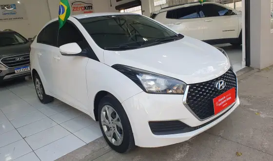 HYUNDAI HB20S 1.0 COMFORT PLUS 12V FLEX 4P MANUAL HYUNDAI HB20S 1.0 COMFORT PLUS 12V FLEX 4P MANUAL