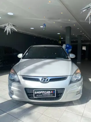 HYUNDAI I30 2.0 MPFI GLS 16V GASOLINA 4P AUTOMÁTICO HYUNDAI I30 2.0 MPFI GLS 16V GASOLINA 4P AUTOMÁTICO