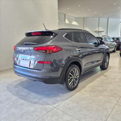 HYUNDAI-TUCSON-2024