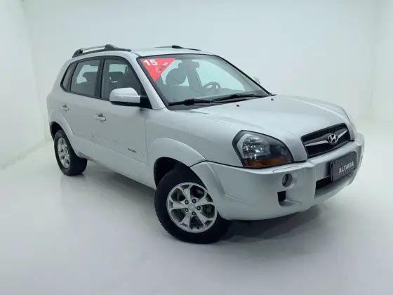 HYUNDAI TUCSON 2.0 MPFI GLS 16V 143CV 2WD FLEX 4P AUTOMÁTICO HYUNDAI TUCSON 2.0 MPFI GLS 16V 143CV 2WD FLEX 4P AUTOMÁTICO