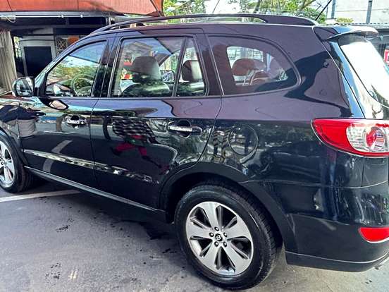 HYUNDAI-SANTA FÉ-3.5 MPFI GLS V6 24V 285CV GASOLINA 4P AUTOMÁTICO HYUNDAI-SANTA FÉ-2011