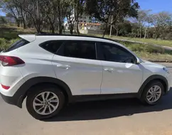 HYUNDAI TUCSON 1.6 16V T-GDI GASOLINA GLS ECOSHIFT HYUNDAI TUCSON 1.6 16V T-GDI GASOLINA GLS ECOSHIFT