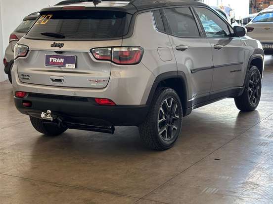 JEEP-COMPASS-2.0 16V DIESEL TRAILHAWK 4X4 AUTOMÁTICO JEEP-COMPASS-2019
