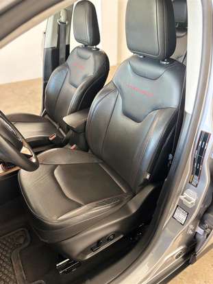 JEEP-COMPASS-2.0 16V DIESEL TRAILHAWK 4X4 AUTOMÁTICO JEEP-COMPASS-2019