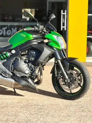KAWASAKI-ER-6N-2014