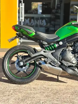 KAWASAKI-ER-6N-2014