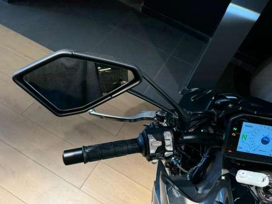 KAWASAKI-Z1100-2026