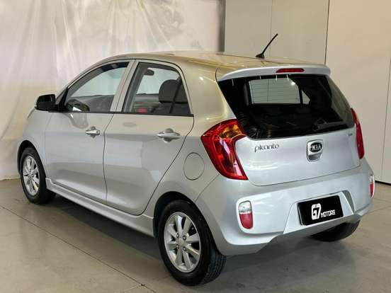 KIA-PICANTO-2012