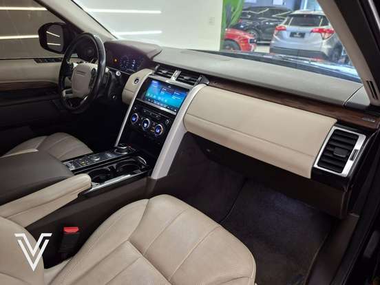 LAND ROVER-DISCOVERY-2018