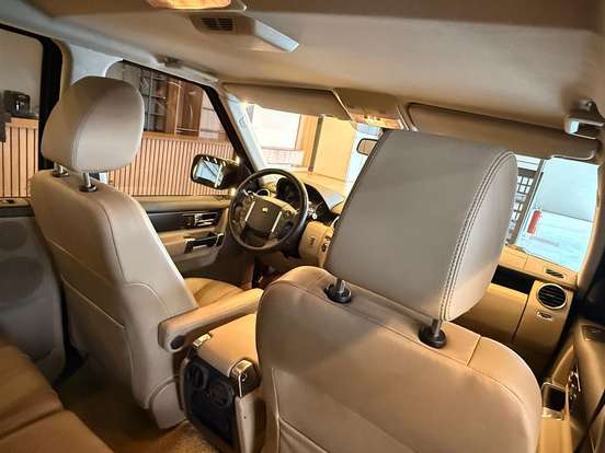 LAND ROVER-DISCOVERY 4-3.0 SE 4X4 V6 24V BI-TURBO DIESEL 4P AUTOMÁTICO LAND ROVER-DISCOVERY 4-2013