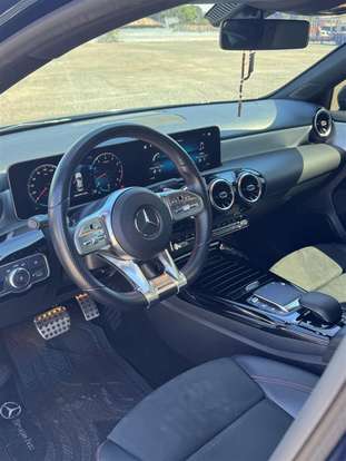 MERCEDES-BENZ-A 35 AMG-2020