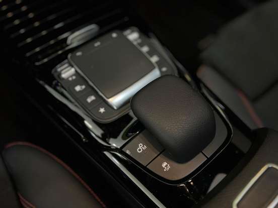 MERCEDES-BENZ-A 45 AMG-2.0 CGI GASOLINA S 4MATIC SPEEDSHIFT MERCEDES-BENZ-A 45 AMG-2022