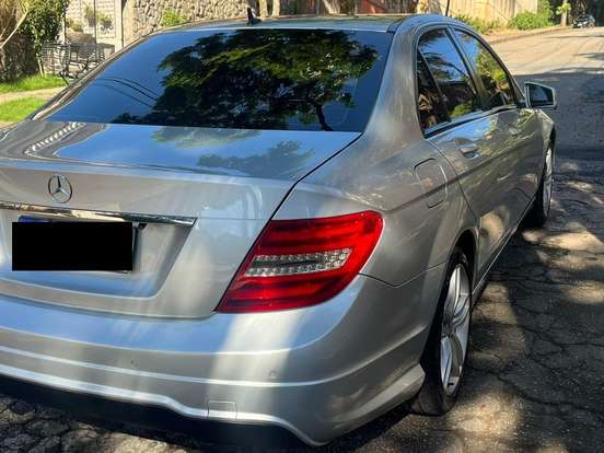 MERCEDES-BENZ-C 180-1.6 CGI SPORT 16V TURBO GASOLINA 4P AUTOMÁTICO MERCEDES-BENZ-C 180-2013