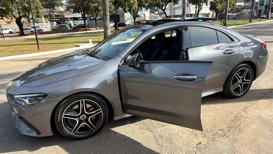 MERCEDES-BENZ-CLA 200-2024