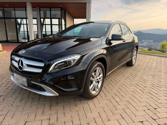 MERCEDES-BENZ-GLA 200-1.6 CGI ADVANCE 16V TURBO FLEX 4P AUTOMÁTICO MERCEDES-BENZ-GLA 200-2015