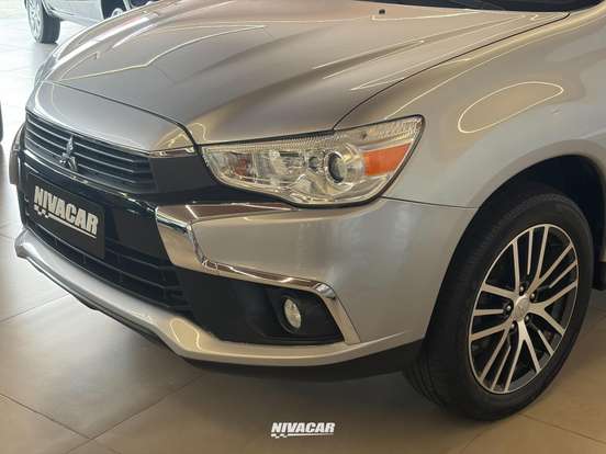 MITSUBISHI-ASX-2017