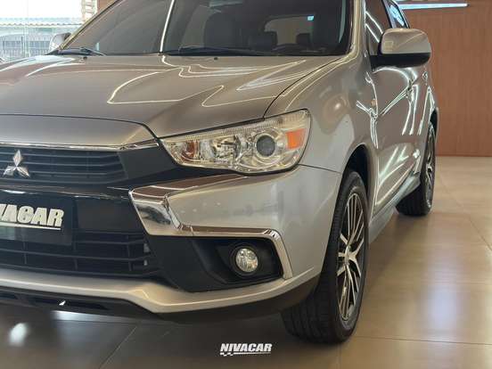 MITSUBISHI-ASX-2017