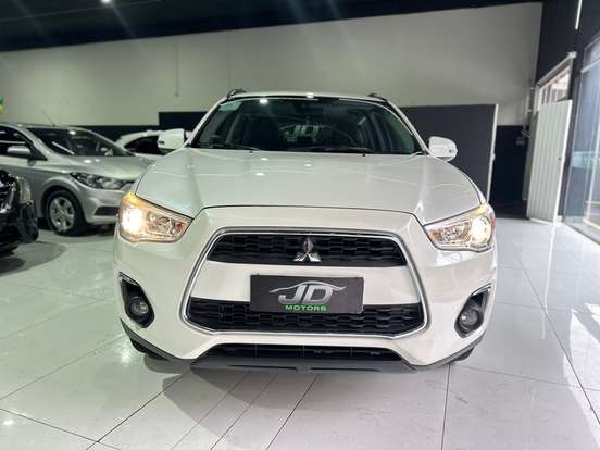 MITSUBISHI-ASX-2016