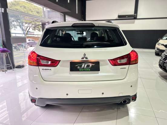 MITSUBISHI-ASX-2016