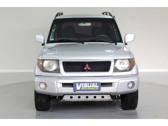 MITSUBISHI-PAJERO IO-2001