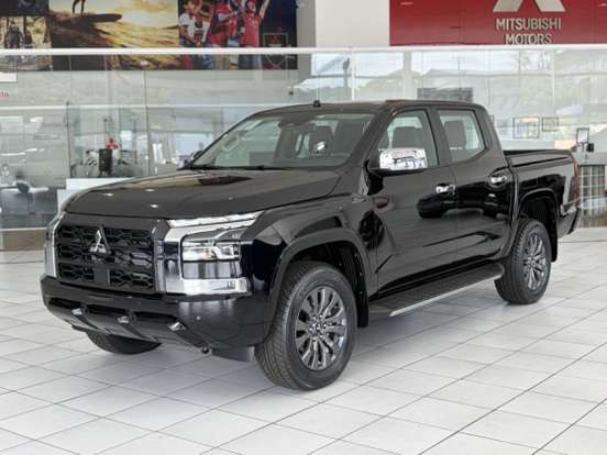 MITSUBISHI-TRITON-2026