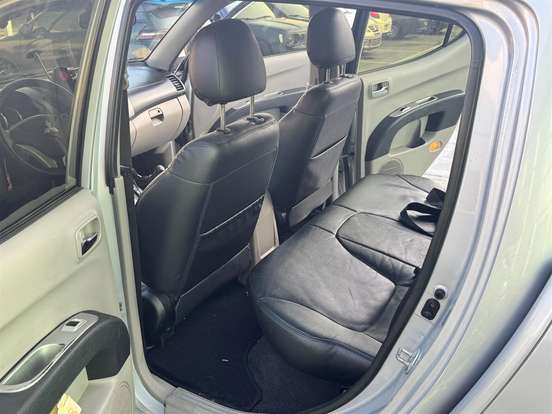 MITSUBISHI-L200-2.5 GL 4X4 CD 8V TURBO DIESEL 4P MANUAL MITSUBISHI-L200-2010