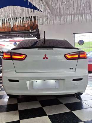 MITSUBISHI-LANCER-2015