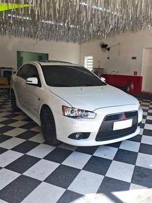 MITSUBISHI-LANCER-2015