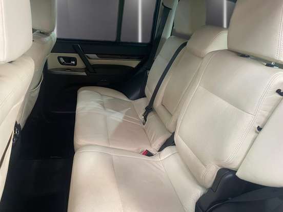 MITSUBISHI-PAJERO FULL-3.2 HPE 4X4 16V TURBO INTERCOOLER DIESEL 4P AUTOMÁTICO MITSUBISHI-PAJERO FULL-2014