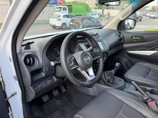 NISSAN-FRONTIER-2022