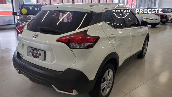 NISSAN-KICKS-2017