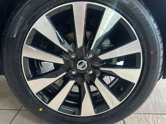NISSAN-KICKS-1.6 16V FLEXSTART SL 4P XTRONIC NISSAN-KICKS-2016