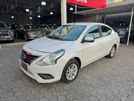 NISSAN VERSA 1.6 16V FLEXSTART SV 4P XTRONIC