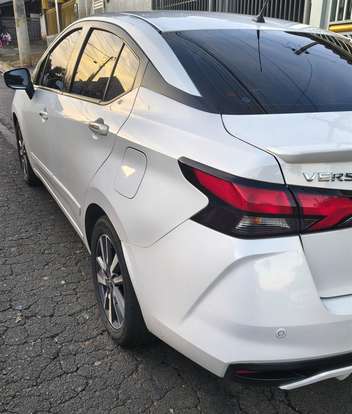 NISSAN-VERSA-2024