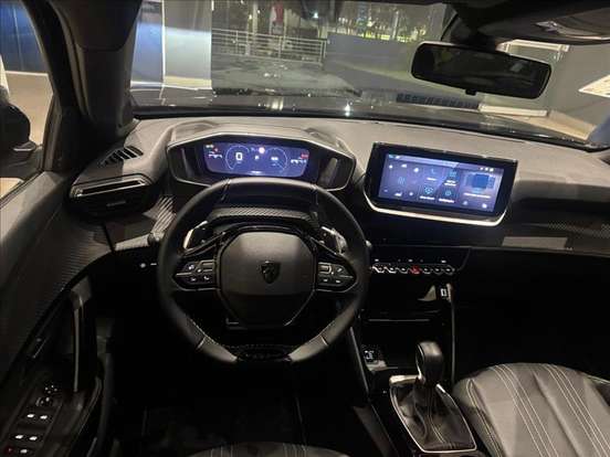 PEUGEOT-2008-2025