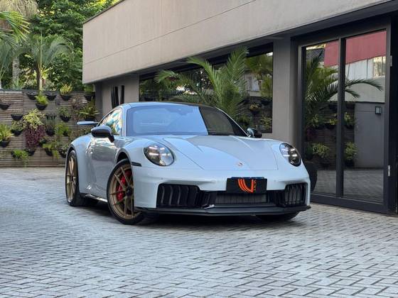 PORSCHE 911 3.6 24V H6 T-HYBRID CARRERA GTS PDK