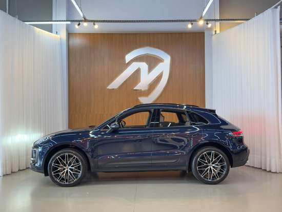 PORSCHE-MACAN-2022