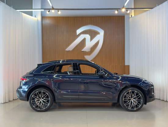 PORSCHE-MACAN-2022