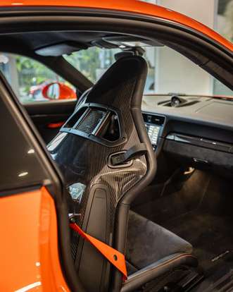 PORSCHE-911-2016
