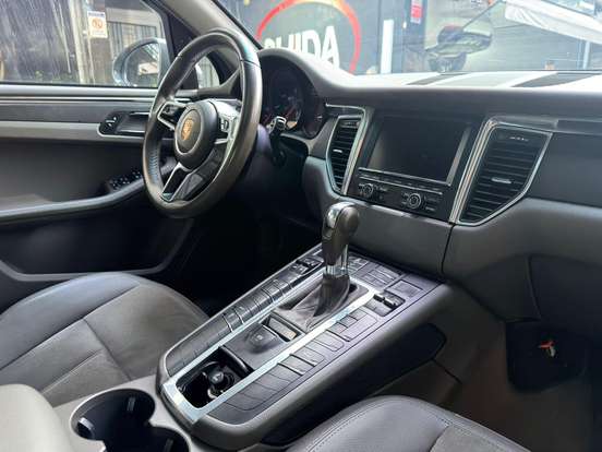 PORSCHE-MACAN-2.0 16V GASOLINA 4P AUTOMÁTICO PORSCHE-MACAN-2015