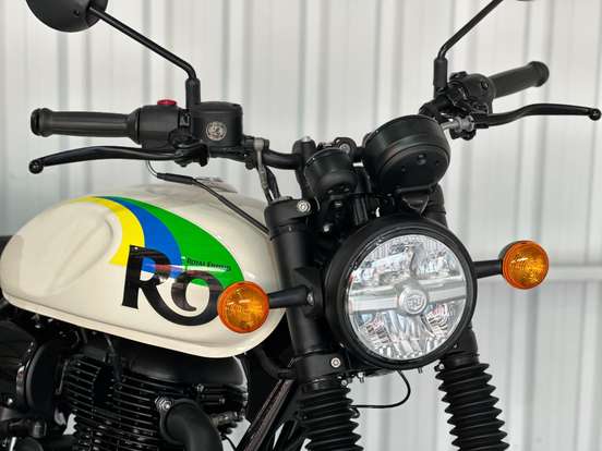 ROYAL ENFIELD-HUNTER 350-2026