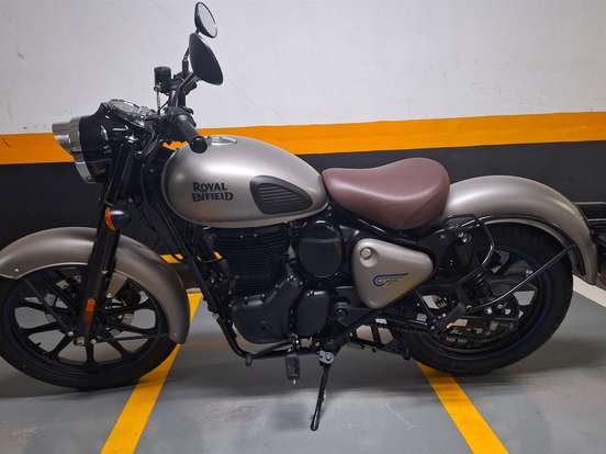 ROYAL ENFIELD-CLASSIC 350 DARK ROYAL ENFIELD-CLASSIC 350 DARK-2024