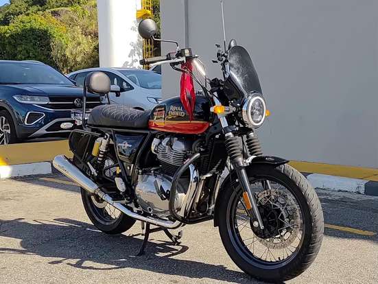 ROYAL ENFIELD-INTERCEPTOR-2023