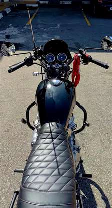 ROYAL ENFIELD-INTERCEPTOR-2023